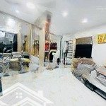 Bán nhà 5 tầng đường minh khai. 30/35m giá nhỉnh 7 tỷ. ngõ thông cách ô tô 5m