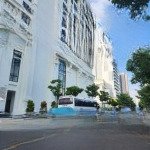 Cần bán rẻ căn nhà đẹp hai mặt tiền đường nguyễn thiện thuật trung tâm nha trang