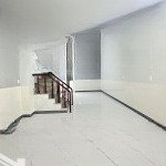 Bán nhà hoàng quân cần thơ, 2 phòng ngủ, 2 toilets, lộ 14m, mới 100%, gần đh fpt, 2ty050