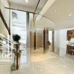 Bán nhiều căn sky garden, duplex sky garden nhà mới nội thất mới 100%