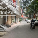 Nhà đẹp 4 mặt thoáng - phân lô - vỉa hè - ô tô dừng đỗ ngày đêm - phố vip