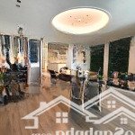 Trường chinh 160m-8t-mt7.5m-90 t.ỷ- 1 mặt phố sầm uất- 1 mặt ngõ 3m phía sau- vỉa hè đá bóng