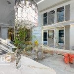 Cho thuê căn hộ kingdom 101 quận 10. dt 75m2, 2pn - 2wc. giá 17tr/th lh: 0899,874,805 mão
