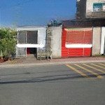 Nhà mặt tiền giá rẻ nhất khu vực - gần ngay uỷ ban, chợ hóc môn
