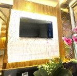 Hoàng 3333 giá thật, bán ch 83.2m2 tại the golden palm lê văn lương, 2n - 2wc, ban công đông nam