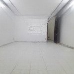 Cho thuê nhà mặt tiền nguyễn minh hoàng (khu k300) - dt 5 x 20m, 1 trệt 3 lầu