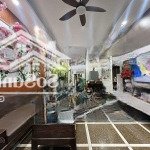 Bán nhà thượng thanh, long biên 70m2, 3 tầng, sân rộng, gần trường, chợ giá 7,35 tỷ