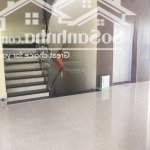 Mặt tiền thương hiệu võ văn tần q3 đoạn 2 chiều, nhà 5 lầu thang máy, dt 5x14m