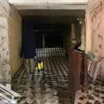 Cần bán nhà 2 tầng mặt ql1a kinh doanh đỉnh nóc luôn
- diện tích: 100m - mt = hậu gần 4m