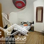 Bán nhà 2 lầu kế bên đông tăng long chỉ 4,3 tỷ diện tích 51m2, ngang 4m
