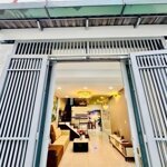 Hạ giá bán gấp nhà ngay emart phan huy ích, phường 12, gò vấp. nhà 3 tầng chỉ hơn 4tỷ