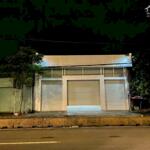 Nhà xưởng mặt tiền quốc lộ 1a, bình hưng hòa b dt 490m2 giá 11 tỷ