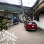 Bán nhà tập thể trung tâm phố thạch bàn dt 30 m2, bếp vs riêng ngay khu trung tâm