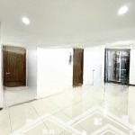 Cho thuê căn hộ hà đô centrosa , 2pn , 2wc , 86m2, nội thất cơ bản , giá : 21 triệu / tháng