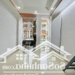 Bán nhà mặt tiền 5 tầng, diện tích : ngan 3,3 mét _ dài 20 mét. giá 10 tỷ 500 thương lượng