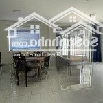 Cho thuê 3pn căn góc tầng cao, view sông & landmark 81 rẻ nhất q7