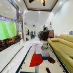 Bán nhà nam dư, lô góc 3 mặt thoáng, ô tô vào nhà, 35m2, 4,5 tỷ