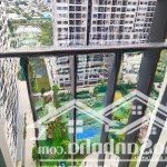 Chính chủ cắt lỗ 500tr bán nhanh căn 2pn(+) origami, vinhomes grand park, sổ hồng, full nội thất