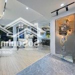 (bán) căn góc 4pn ban công đn view bảo tàng hà nội vinhomes west point giá 11 tỷ lh : 0365775556