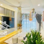 Chính chủ cần bán ch 2n+2wc 67,2m2 full nội thất view hồ đẹp 4,8tỷ toà g2 vinhomes greenbay