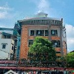địa điểm hot nhất cho thuê nhà mặt phố trung hòa, 110m2x4tầng, mt 6m phù hợp kinh doanh mọi mô hình