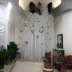 Nhà đẹp, trung tâm, lý tưởng mát, vườn sân thượng, sân trước sân sau cách mt 20m không có căn thứ 2