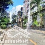 Cơ hội đầu tư khó tìm tại bình phú 2 p10 quận 6 (8mx16) giá 13.5 tỷ