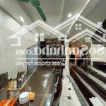 Cần bán căn biệt thự khu bán đảo linh đàm: 68 tỷ.