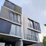 Ngộp bank cần bán gấp biệt thự xuân thủy quận 2, (8x30m) - 4 tầng, hđt: 135tr/th - giá: 38 tỷ