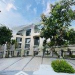 Phiên bản giới hạn verosa park dinh thự cao nhất dự án dt: 527,5m2 giá rất tốt chỉ: 57 tỷ