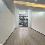 Bán nhà riêng tại cầu giấy, 12,2 tỷ, 40m2, 4pn, 5wc, 6 tầng, pháp lý đầy đủ