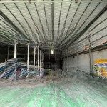 Cho thuê xưởng 2000m2 có pccc vách tường đường xe cont tại thuận an . bình dương