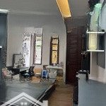 Nhà tân mai 55m2, mt 4m, ô tô đỗ cửa, dân xây kcbt, 9.9 tỷ