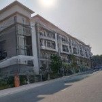 -bán shophouse 75m,cách tt hà nội 12km,kết nối với vành đai 3 và cao tốc sân bay gia bình -hà nội