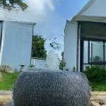 Chủ cần bán hôm sây nghỉ dưỡng tuyệt đẹp này- gần chợ, ngay sát trục đường liên xã
