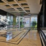 Bán nhà mặt phố nguyễn văn cừ, vị trí đẹp nhất: dt90m2 3t; mt6.6m đoạn vỉa hè 10m; nhỉnh 30 tỷ (tl)