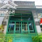 Bán nhà tô hiệu q.tân phú hẻm xe hơi 36m2 gần cc richstar chỉ 4.3t. lh : 0909928825