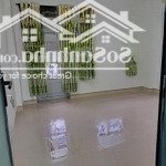 Nhà hẻm trần bình trọng 2 phòng ngủ, 2 wc, có máy lạnh, cọc 1 tháng.
