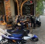 Lô góc dương quãng hàm p6, 100m2 (tc:70m2), 3 tầng, kinh doanh cafe, căn hộ dịch vụ