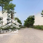 Tôi cần bán lô liền kề mặt đường 25m khu b để đóng tiền xây dựng khu a. lh: 0868318233