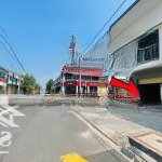 Chủ cần bán góc shophouse 172m2 , oasis city