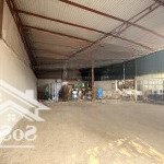 Cho thuê kho 250m2 cao 7m bãi lư xá, p thanh trì - hoàng mai, điện nước 3pha, xe tải lớn ra vào