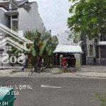 Chủ cần bán lô biệt thự đối diện công viên lớn kdc gia hòa - phước long b q9