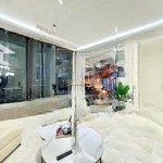 Căn hộ cao cấp 2pn nội thất thiết kế sang trọng - tầng cao tại vinhomes golden river quận 1