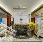 Chính chủ bán gấp căn 96m2 - chung cư golden west lê văn thiêm