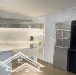 Chính chủ, sổ hồng, nhà đẹp xây dựng chắc chắn, để lại full nội thất, nhà làm ăn vượng phát.