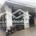 Mặt phố tựu liệt lô góc kinh doanh bất chấp ngày đêm ô tô vào nhà
