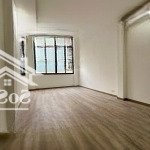 Chính chủ cho thuê nhà âu dương lân làm chdv 4x23 3l 6pn 6wc nhà mới 16,2tr vip lh 0901 970 599 ngâ