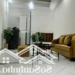 Chính chủ bán nhà .kim hoàng vân canh . dt. 31 m2 * 5 tầng . mt. 4.5 m . ô tô cách 20 m . giá .5.2