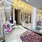 Bán căn hộ đặc biệt phong cách tân cổ điển 81m2 ecolake 32 đại từ